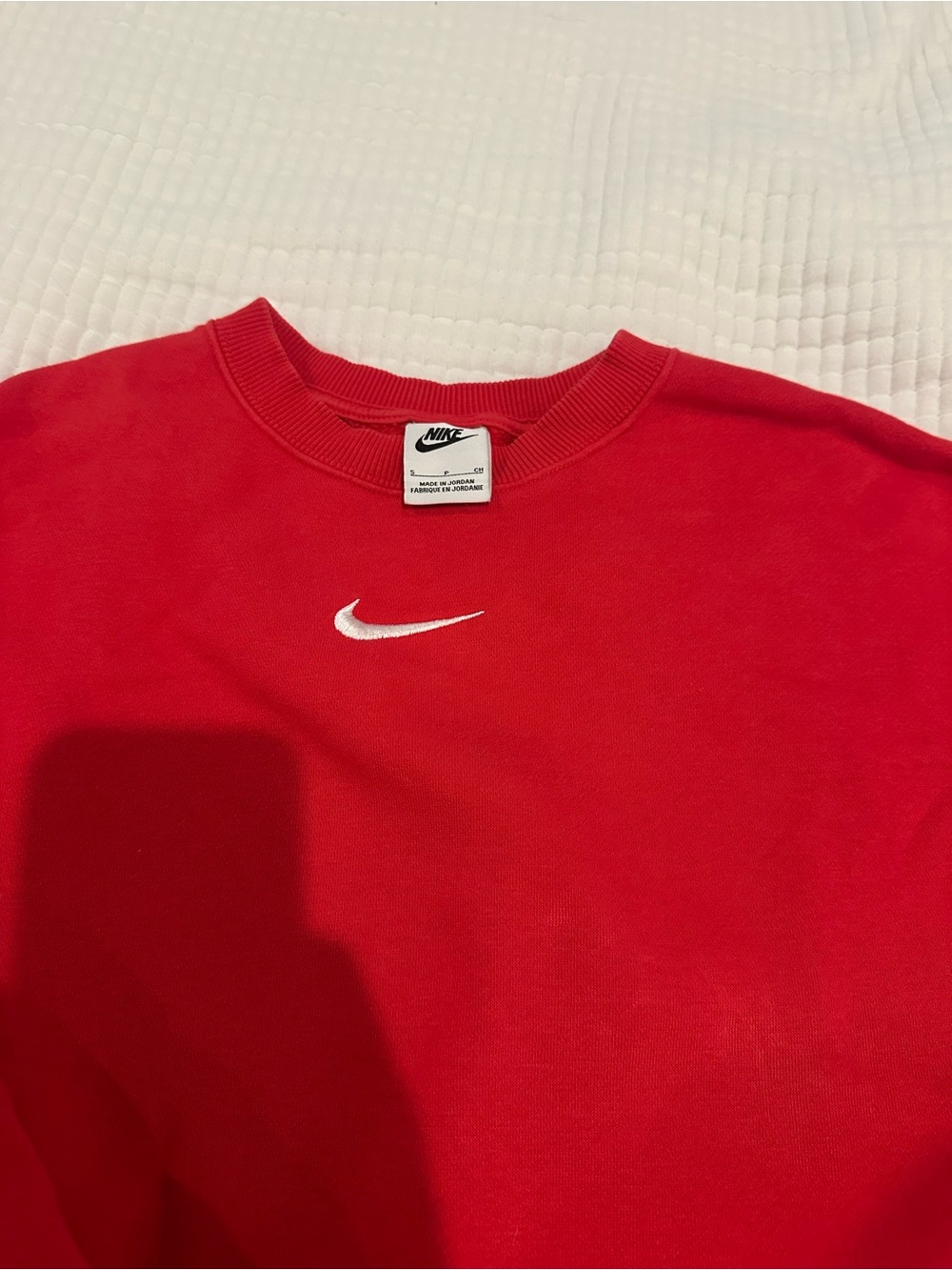 Nike Women's phoenix Bright Red Crewneck cropped Sweatshirt - Picture 4 of 4